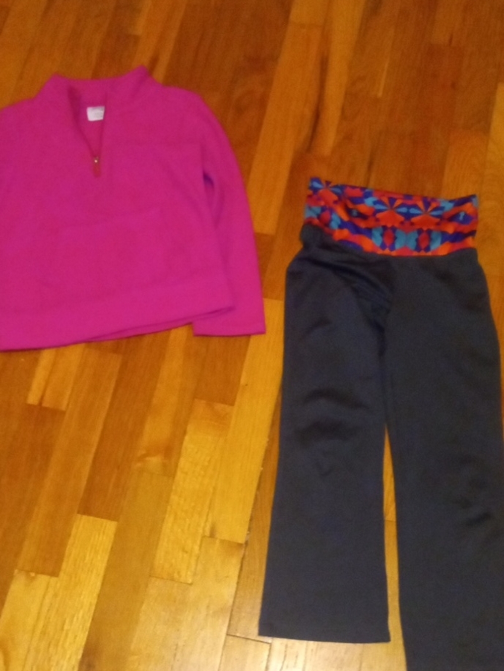 girl 6 Black Fold-Over Waist Pants with Colorful Band and pink fleece 1/4 zip